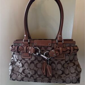 Authentic Coach Hampton bag